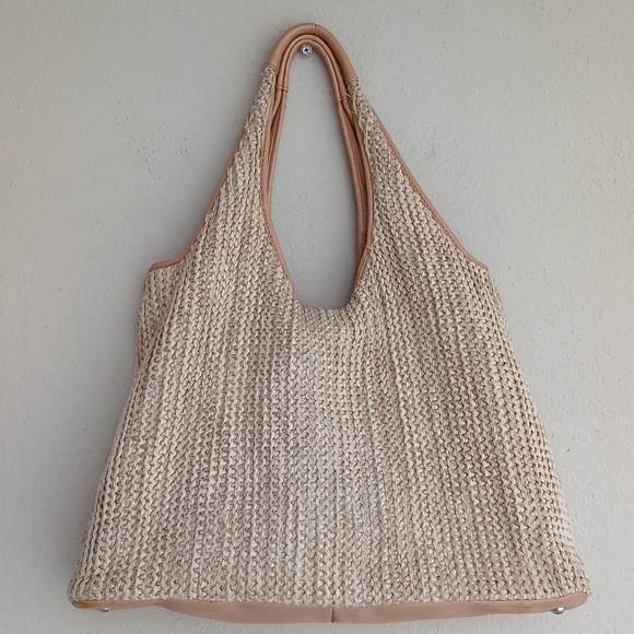 Banana Republic Handbags - Banana Republic Woven Straw Tote Bag
